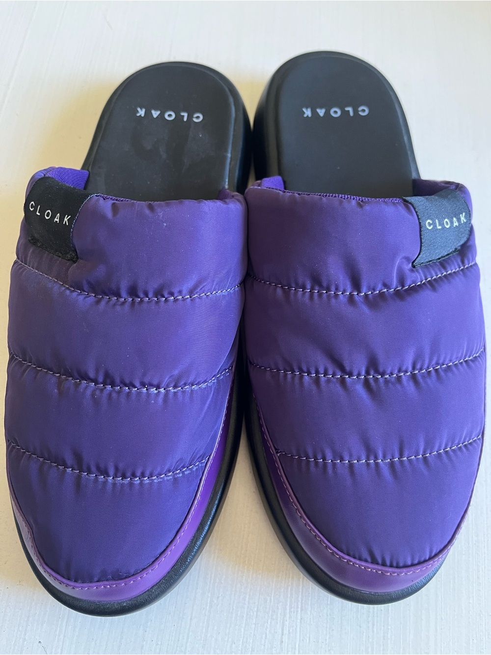 CLOAK Purple Quilted Slide Slippers for Women 9, Mens 7.5 never worn